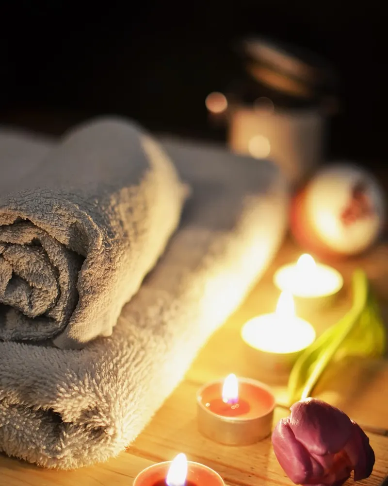 Massage therapy candles relaxation