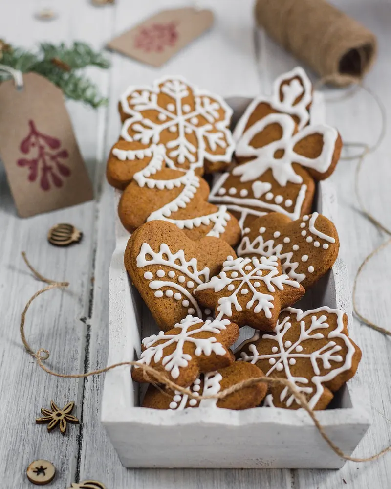 Gingerbread cookies biscuits food