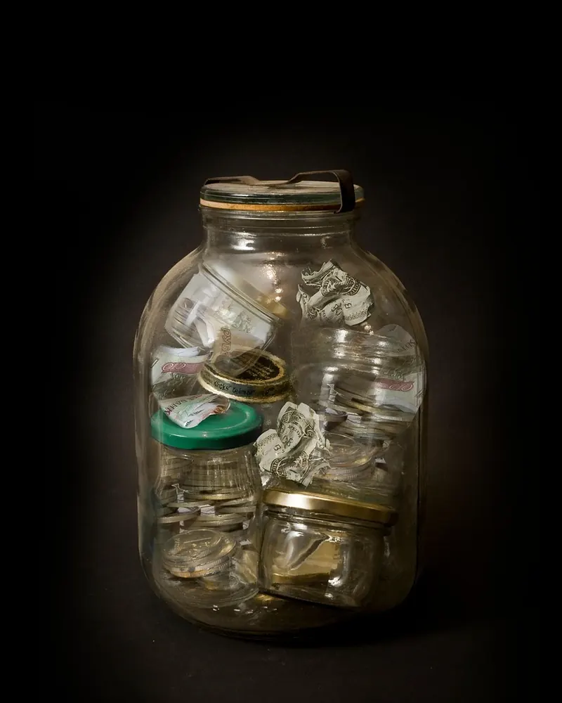Money savings jar