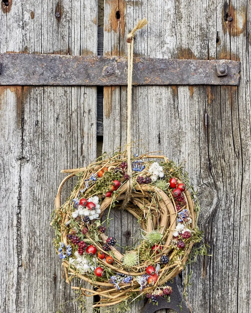 Fall old wreath