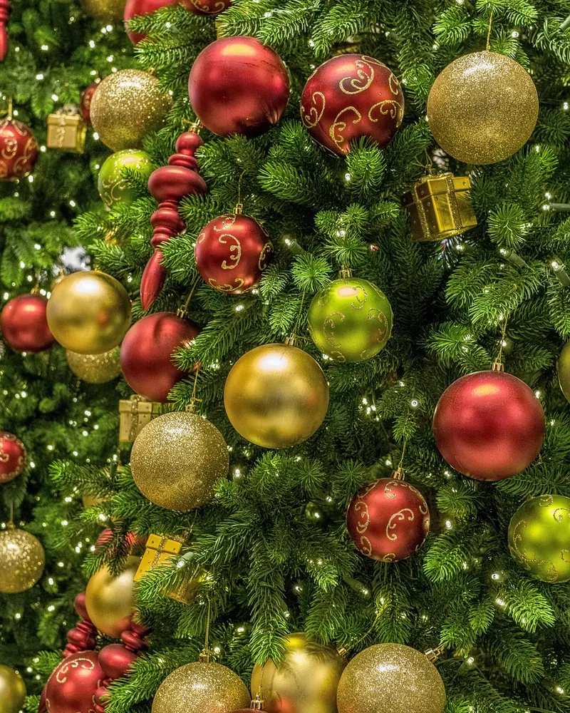 Christmas tree ornament
